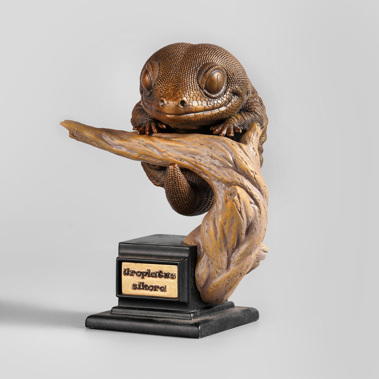 New Caledonia Giant Gecko Statue