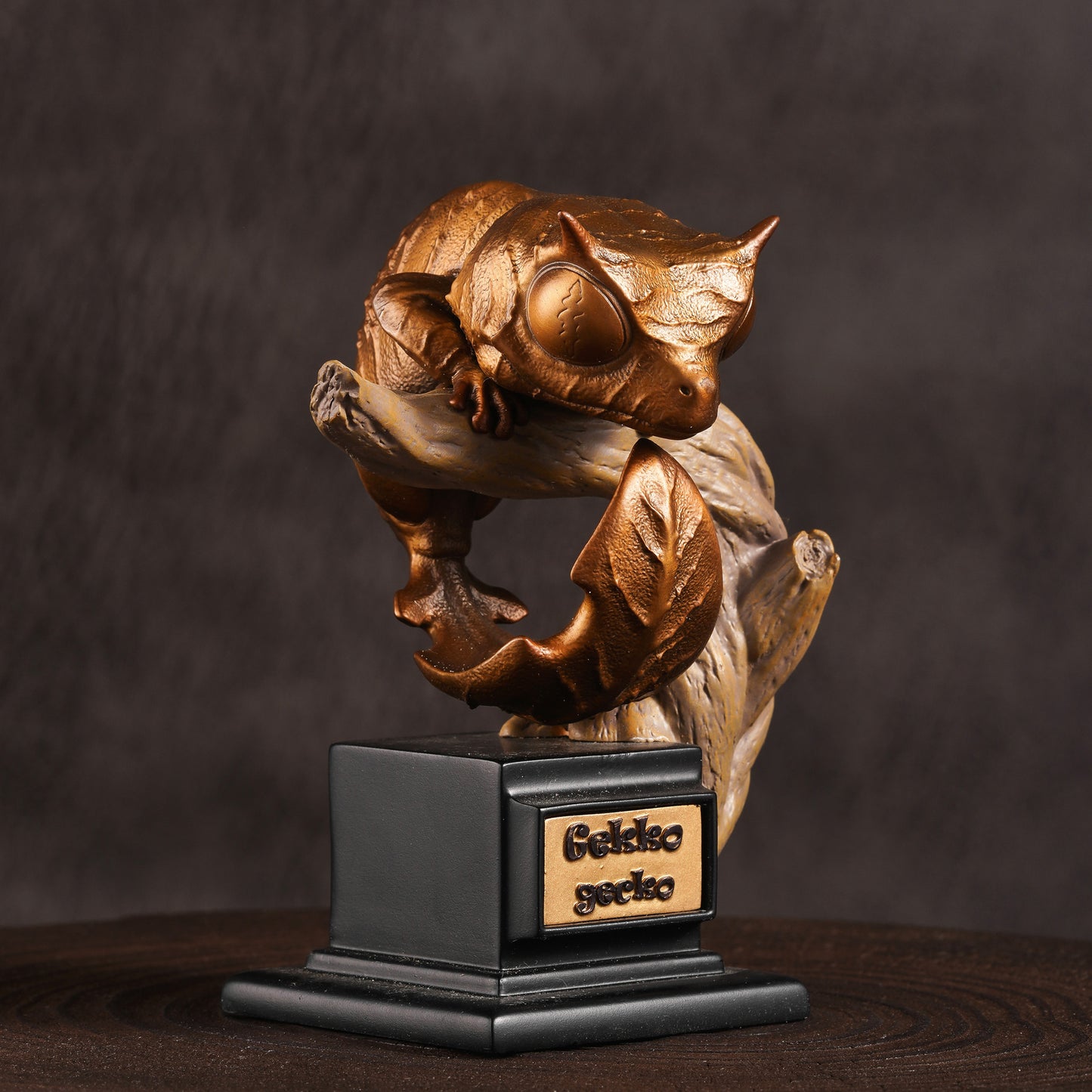 Bronze Satanic Leaf Tailed Geckos Statue