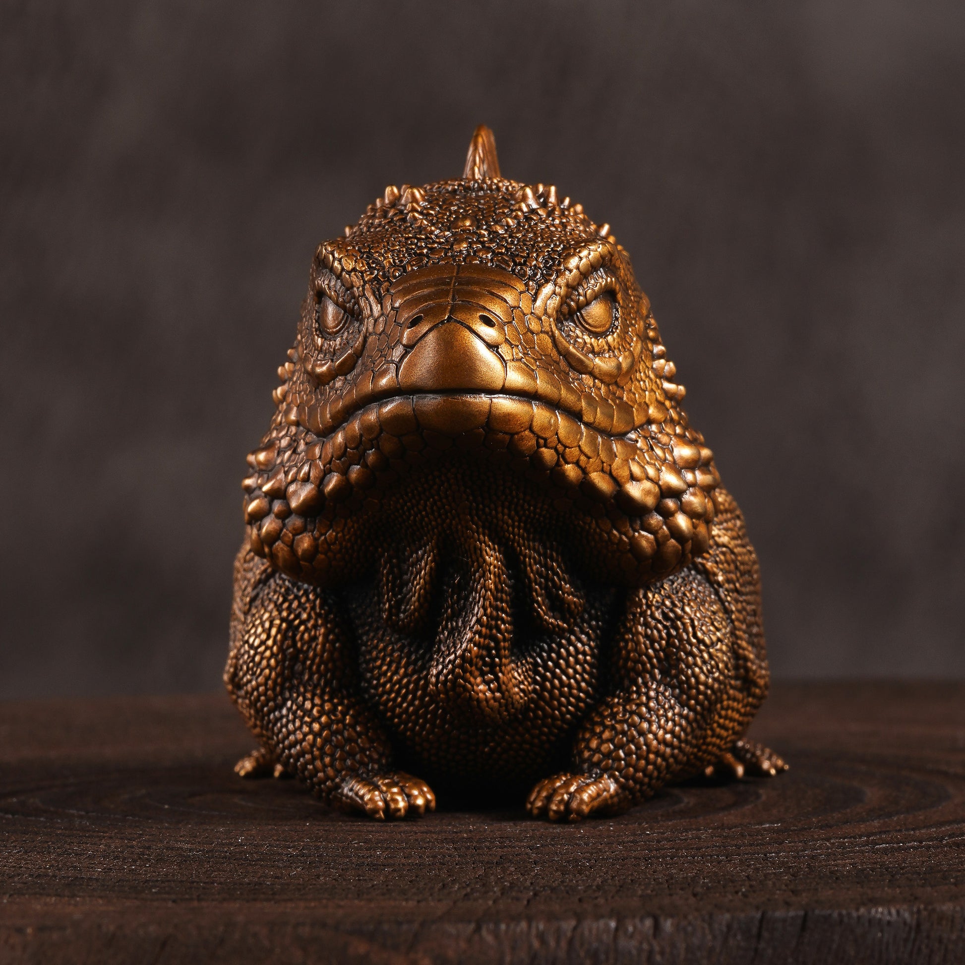  bronze blue iguana statue